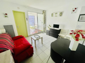 Studio rénové, 4 pers, parking privé, proche port et plage - Cap d'Agde - FR-1-723-127